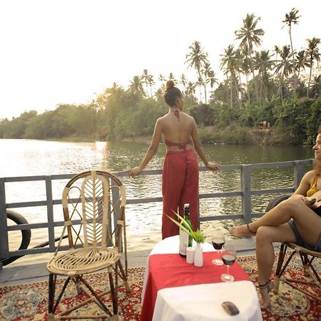 Nsk Anamthara Resort Private Limited Attingal エクステリア 写真
