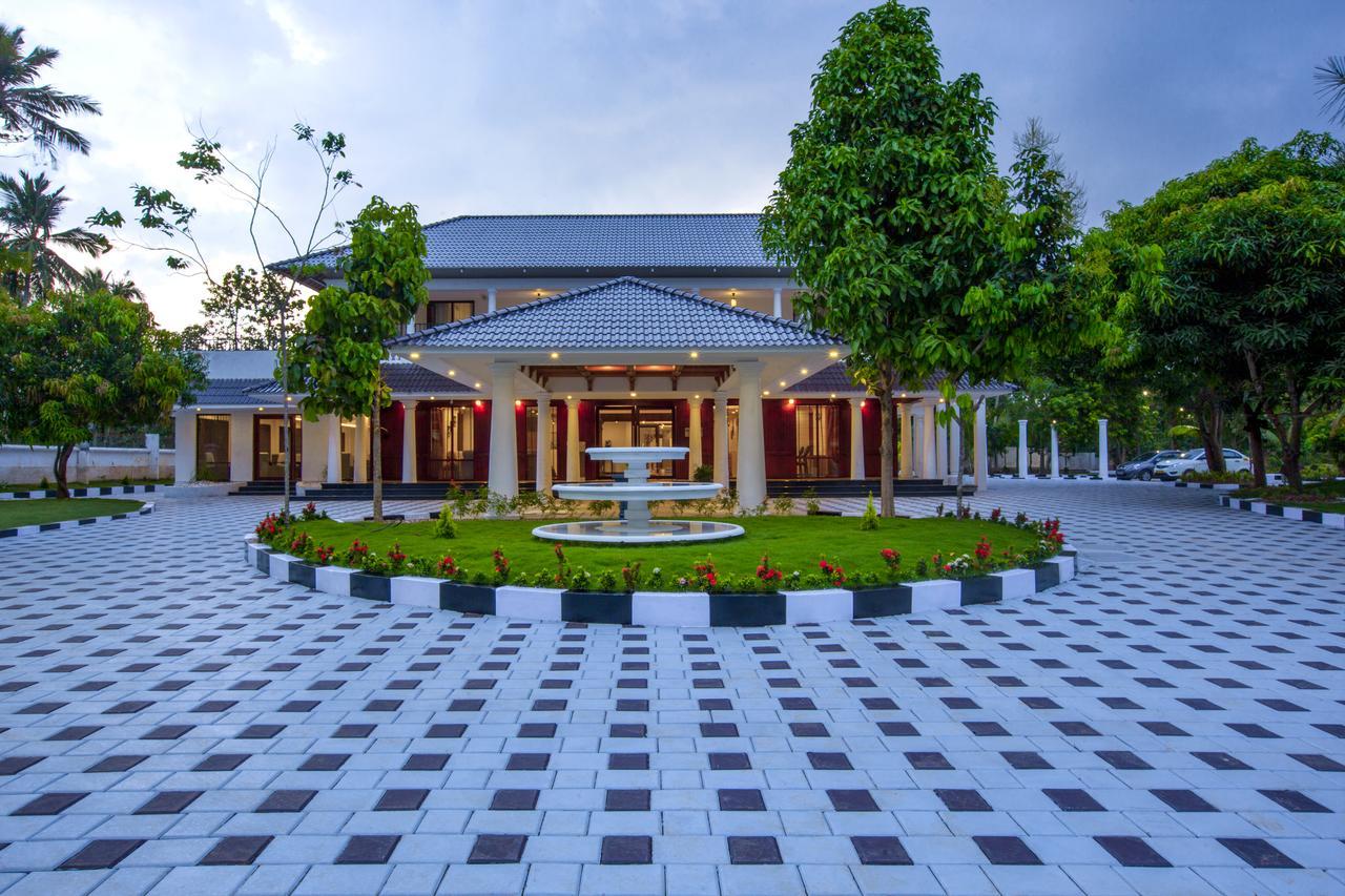 Nsk Anamthara Resort Private Limited Attingal エクステリア 写真