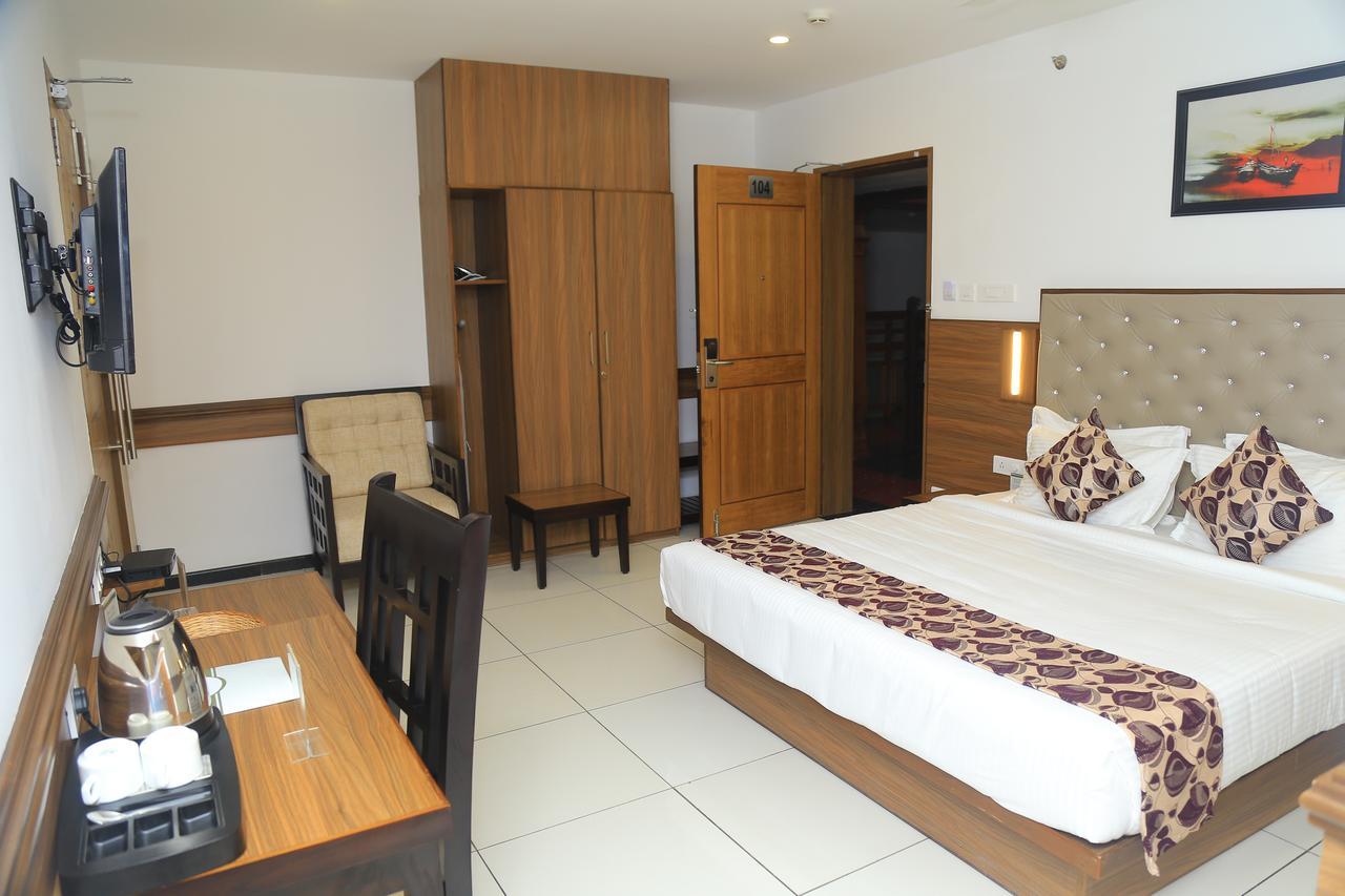 Nsk Anamthara Resort Private Limited Attingal エクステリア 写真