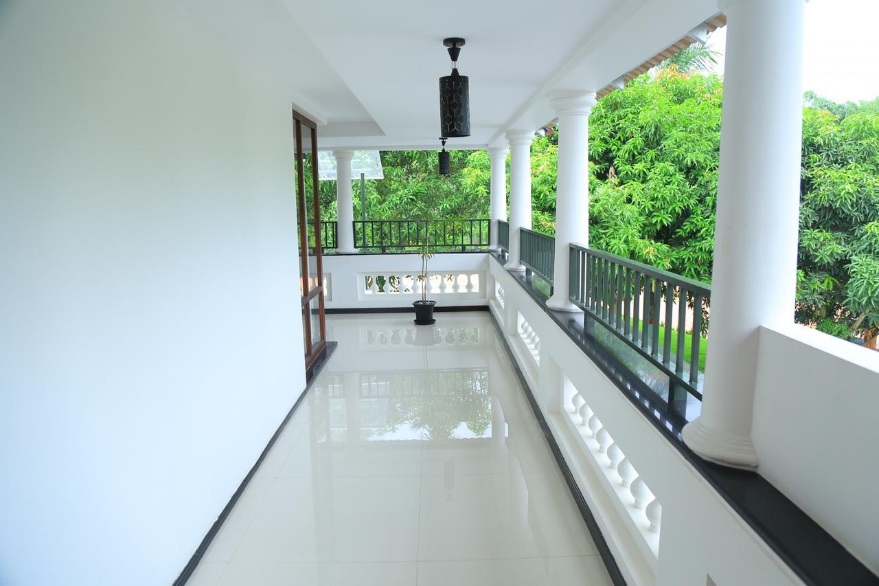 Nsk Anamthara Resort Private Limited Attingal エクステリア 写真